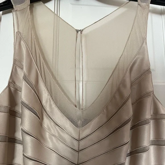 Xscape tiered elegant evening gown with mesh bodice - Picture 9 of 13